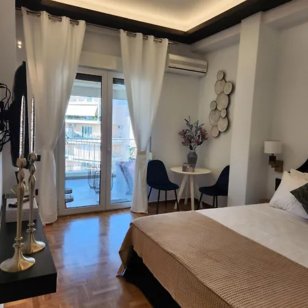 Appartement Bachelor Penthouse With Roof Garden Access, 15 M Walk To Acropolis à Athènes Extérieur photo