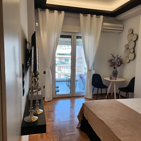 Appartement Bachelor Penthouse With Roof Garden Access, 15 M Walk To Acropolis à Athènes Extérieur photo
