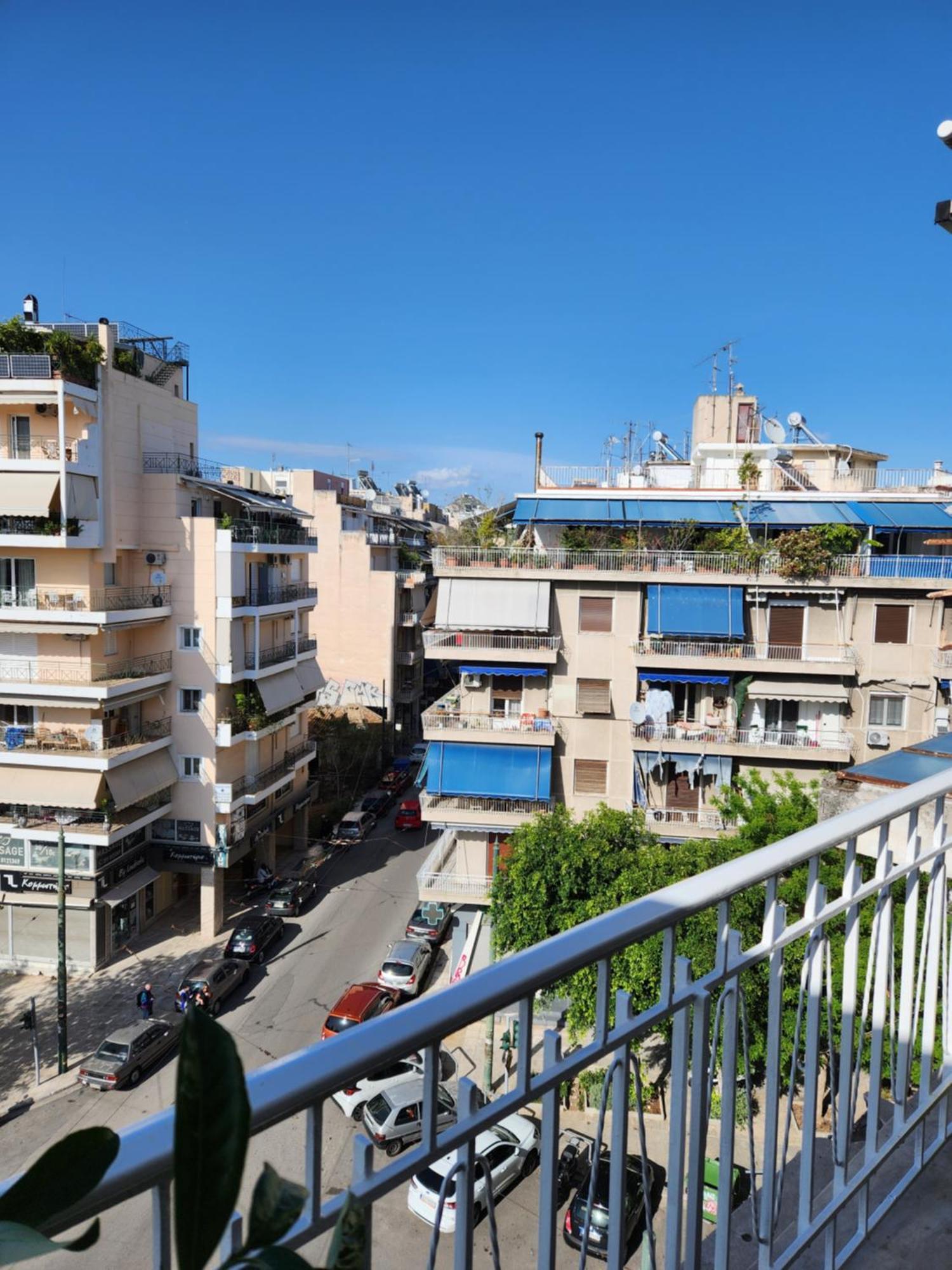 Bachelor Penthouse With Roof Garden Access, 15 M Walk To Acropolis Apartamento Atenas