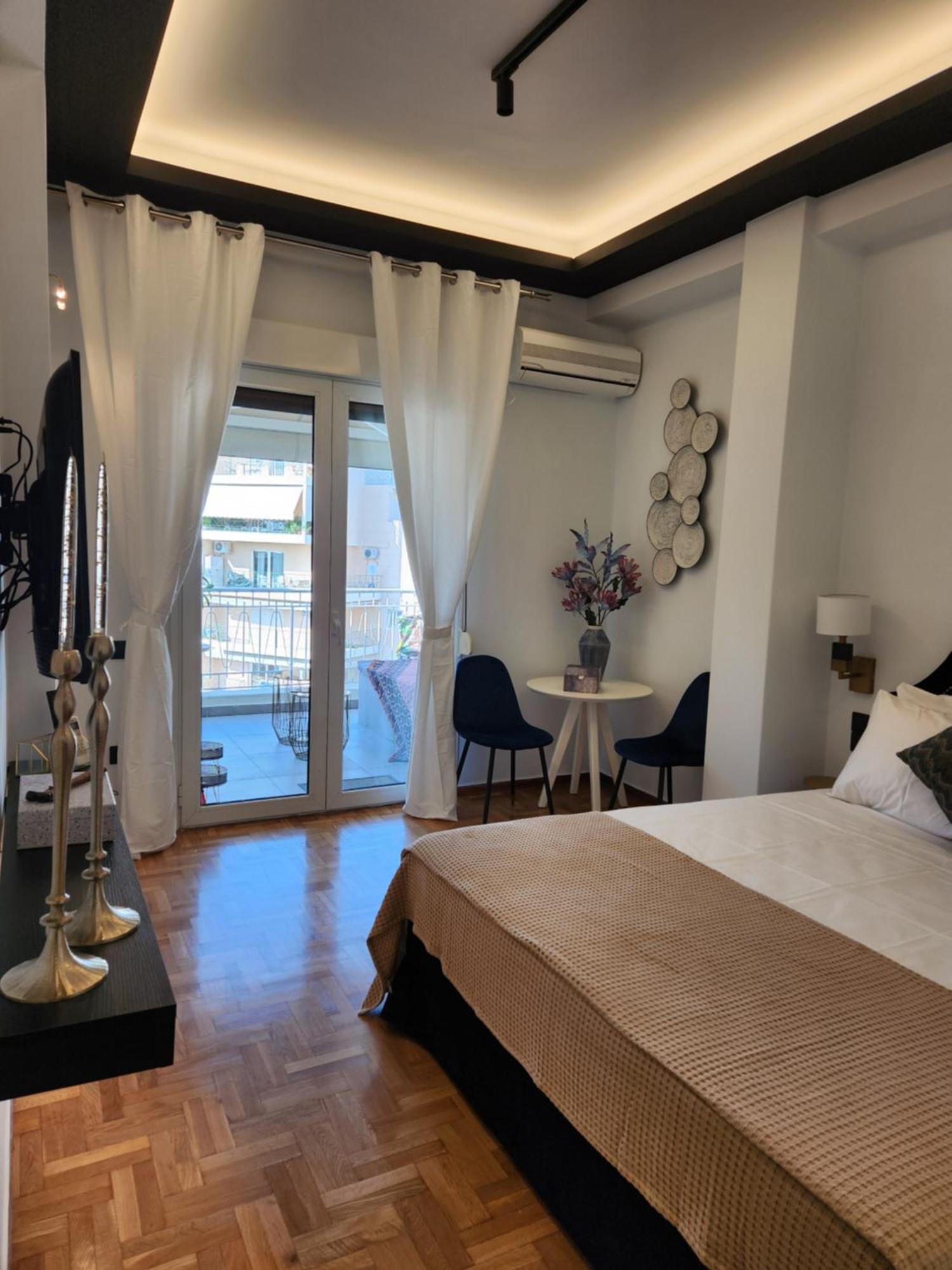 Bachelor Penthouse With Roof Garden Access, 15 M Walk To Acropolis Apartamento Atenas
