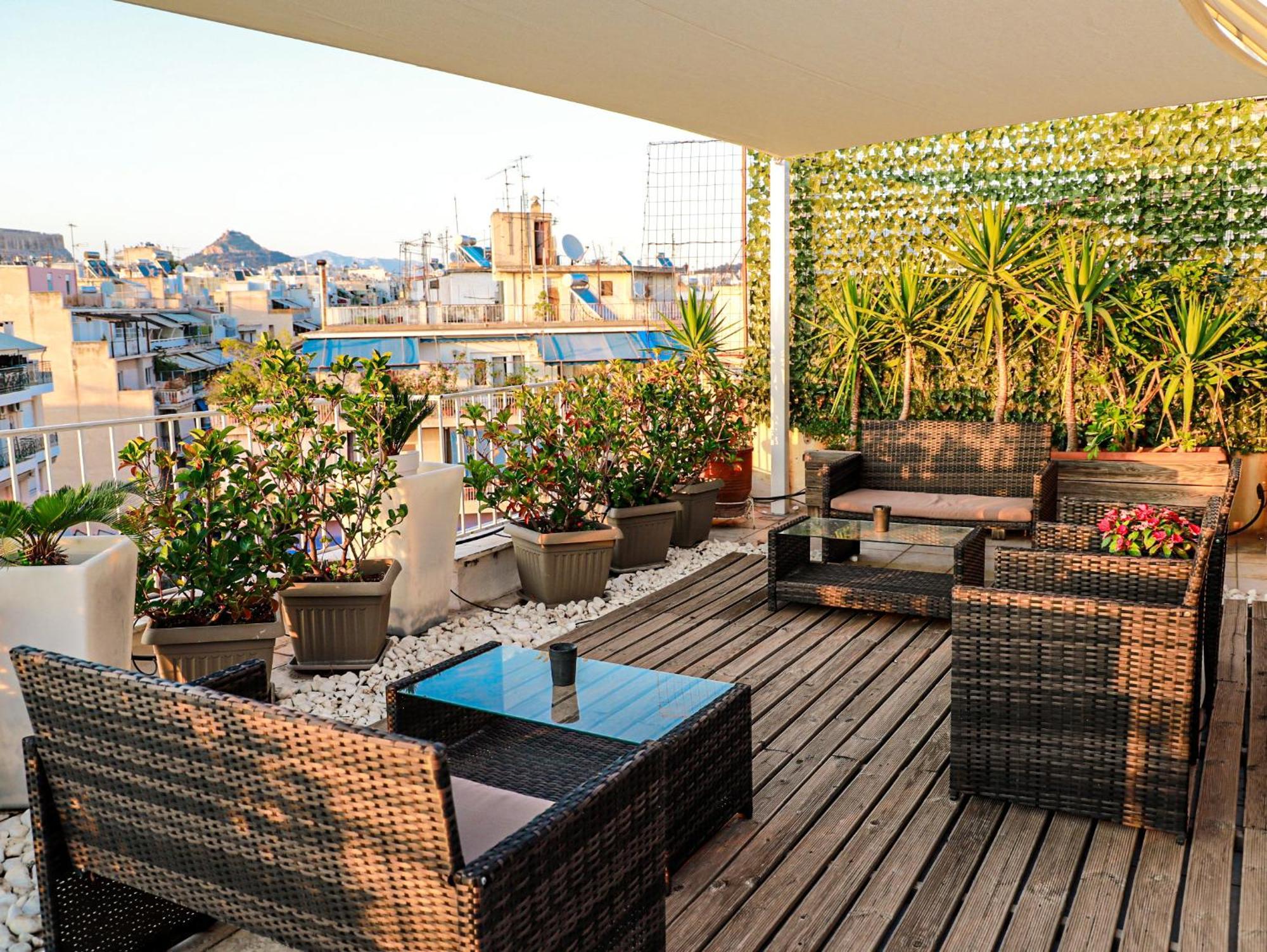 Apartamento Bachelor Penthouse With Roof Garden Access, 15 M Walk To Acropolis *