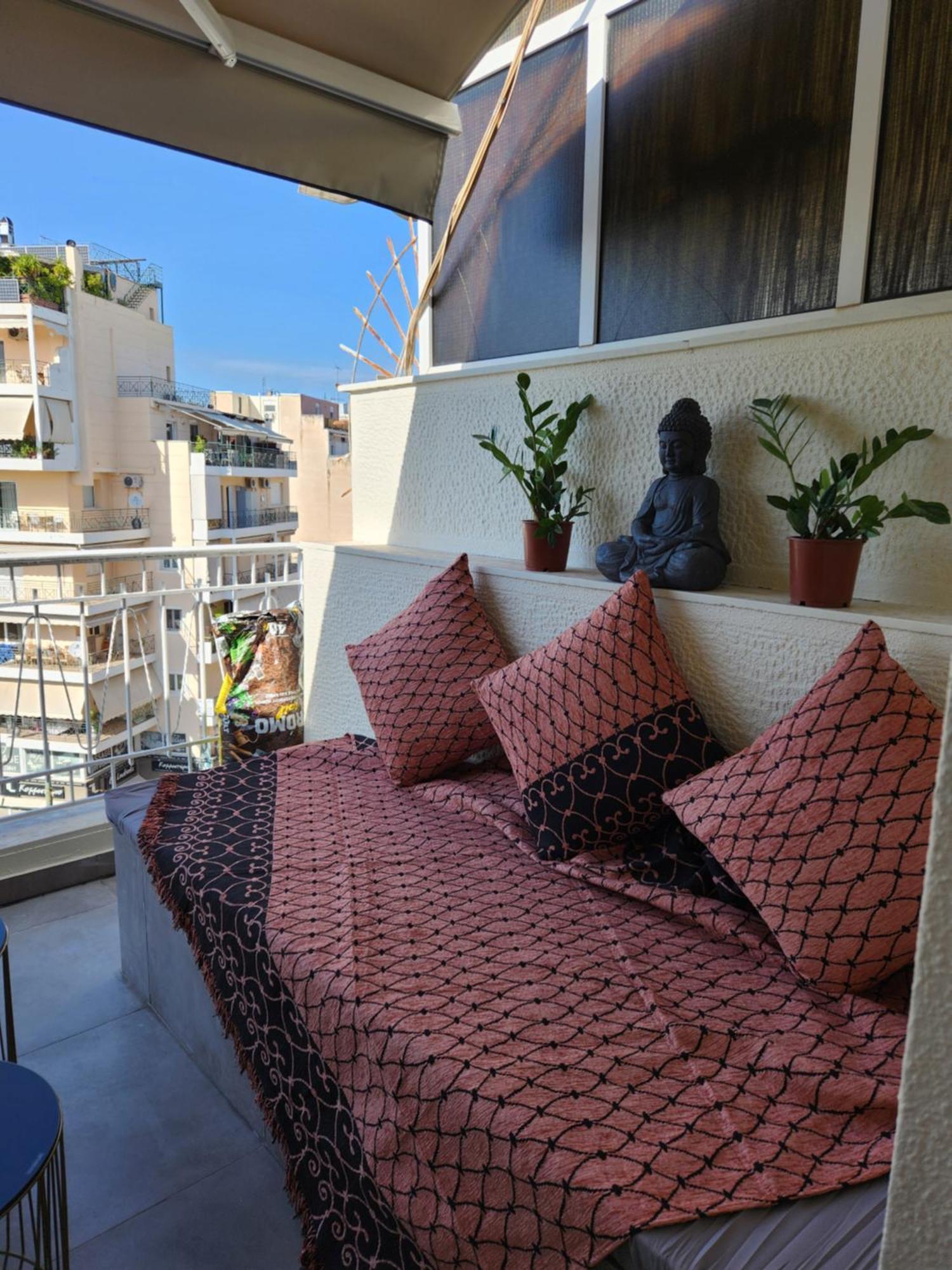 Appartement Bachelor Penthouse With Roof Garden Access, 15 M Walk To Acropolis
