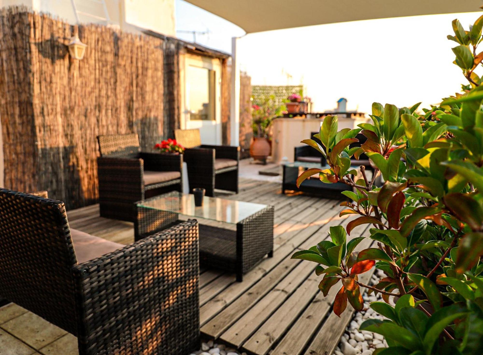 Appartement Bachelor Penthouse With Roof Garden Access, 15 M Walk To Acropolis